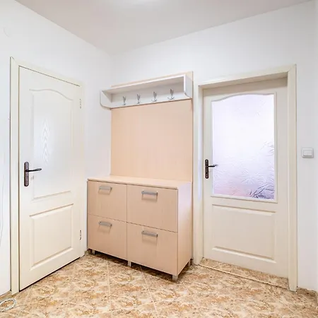 Apartamento очарователен до морската градина *