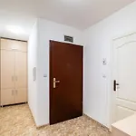 Apartament очарователен до морската градина Varna