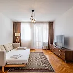 Apartament очарователен до морската градина
