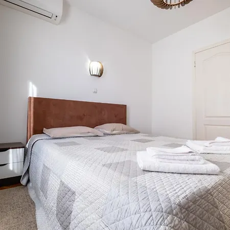 очарователен до морската градина Apartament
